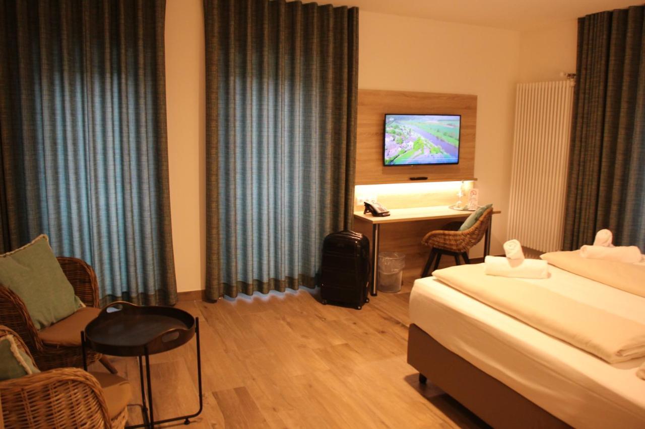Hotel Weinhaus Moehle Bad Oeynhausen Εξωτερικό φωτογραφία